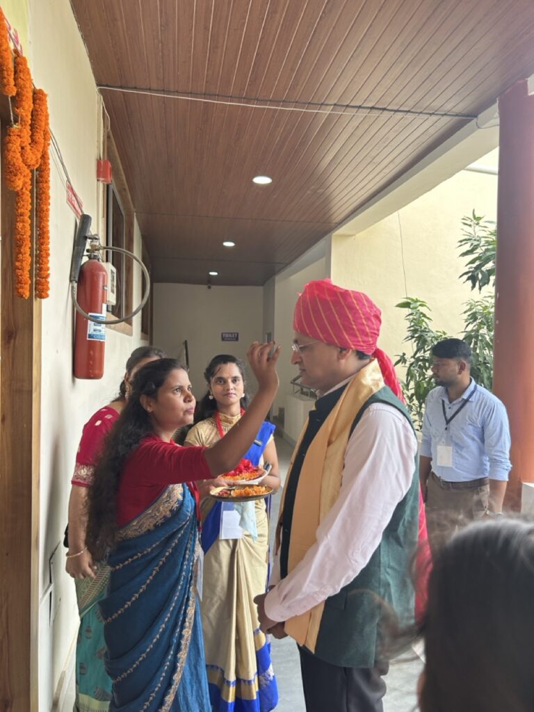Rajeev Singh receiving a traditional Tilak and floral welcome at Garhwa University during his participation as an Industry Expert at the First Convocation.